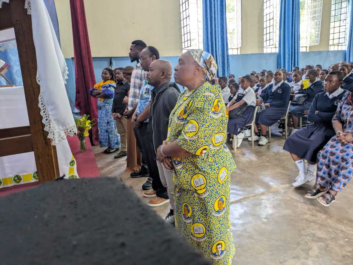 🙏 MESSE D’ENVOI EN MISSION DES CATÉCHISTES AU LYCÉE CIREZI — photo 5 sur 5