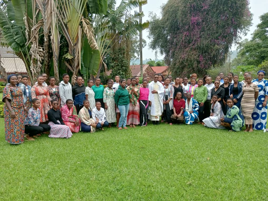 Retraite des élèves pré-finalistes au Centre Spirituel Amani — photo 2